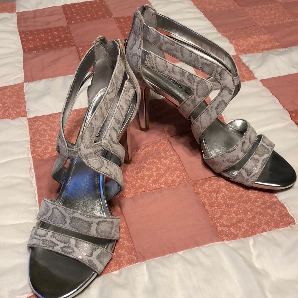 Antonio Melani heels Sz 7